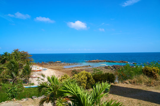 Isle Gigantes in Philippines 