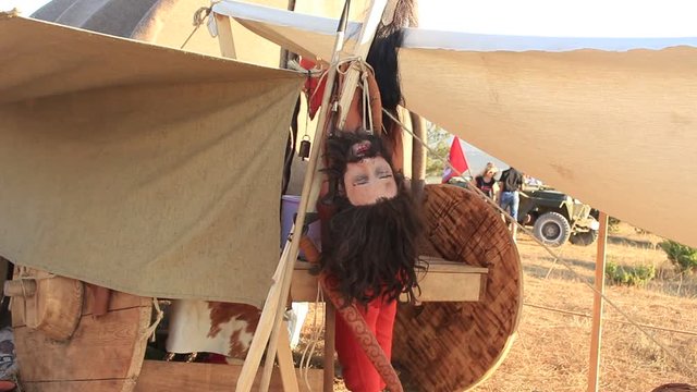 Scarry Creepy Horror Thrilling Hanging Cutted Head Made of Wax