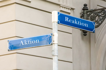 Schild 323 - Aktion