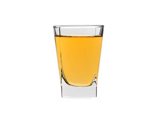 Crédence de cuisine en verre imprimé Alcool shot glass of strong alcohol whisky isolated on white bakcground