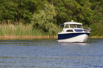 Fototapeta na wymiar luxury motor boat, modern boat