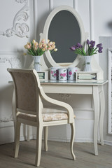 Luxurious interior in the vintage style