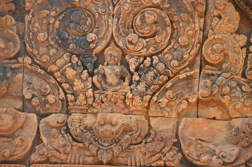 Banteay Srei angkor cambodia ancient sculpture relief