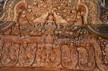 Banteay Srei angkor cambodia ancient sculpture relief