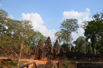 Obraz premium Banteay Srei angkor cambodia ancient sculpture relief