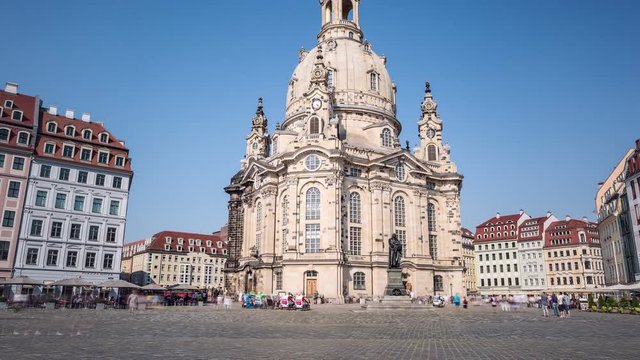 Hyperlapse time lapse sequence of the Frauenkirche in Dresden
