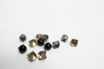 透明なプラボタン