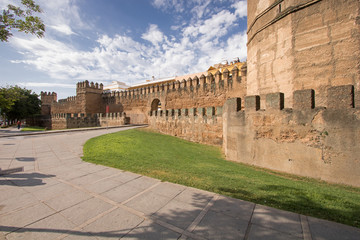 Murallas medievales de Sevilla, Andalucía, España, junto al Arco de la Macarena