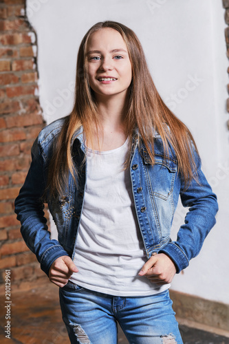 43+ Model Jaket Jeans Style Gratis Terbaru