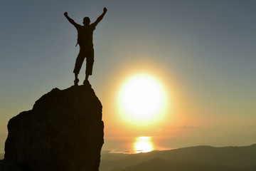 new places, adventurous people who see new landscapes