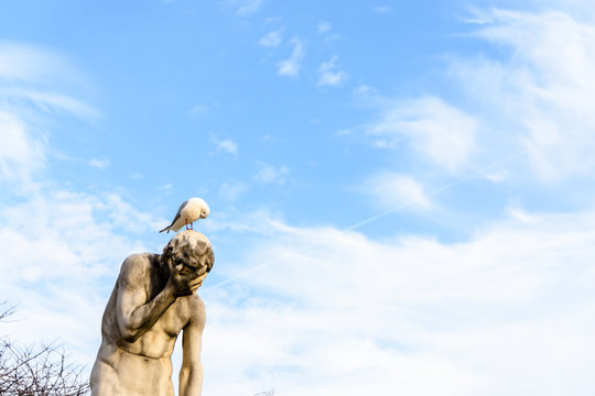 Thinking statue