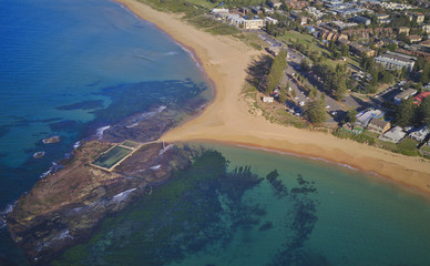 Fototapeta na wymiar Aerial view of Mona Vale Beach