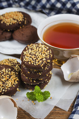 Peanut chocolate cookies