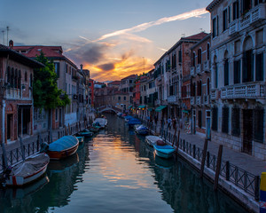 Fototapeta premium Canals and boats, Venice Italy