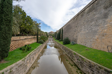 Fototapeta na wymiar スペイン・マヨルカ島の川の風景