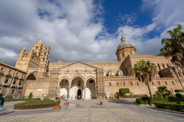 Fototapeta na wymiar パレルモ大聖堂のイメージ