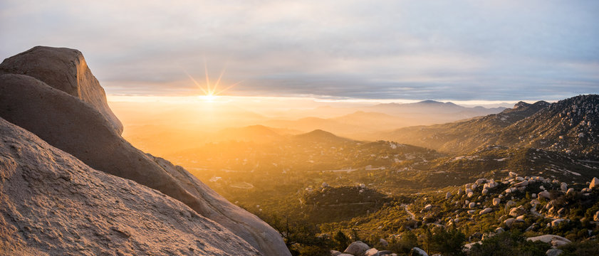 Fototapeta Mount Woodson landscape at sunset, California, America, USA