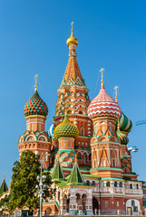 Fototapeta na wymiar Saint Basil Cathedral in Red Square of Moscow