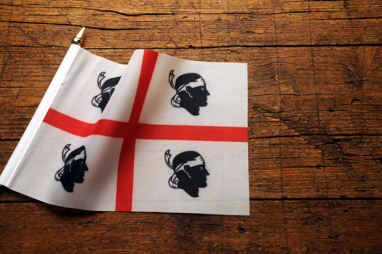 Sos battor moros Sard&igrave;gna Sard&igrave;nnia Sardegna Сардиния Sardinia 撒丁岛 Sardynia Italia Bandiera Sardinija Flag Sardaigne Sardinien 사르데냐 سردينيا Սարդինիա dei quattro mori