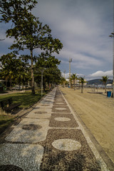 Calçada na beira mar em Santos.