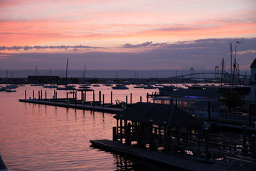 Fototapeta na wymiar Sunset on the marina