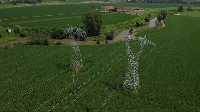 Power lines (approaching + tilt down)