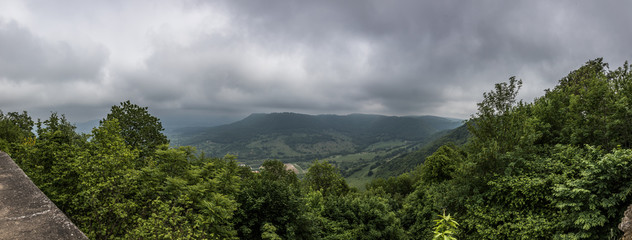 Regenwolken über der Schwäbischen Alb - Panorama