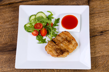 Grilled pork with sauce