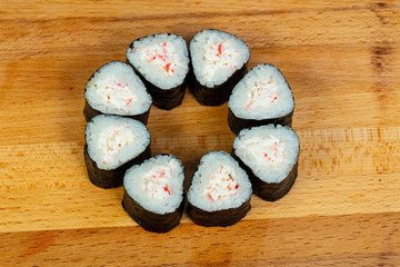 Maki roll crab