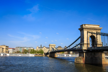 Fototapeta na wymiar Beautiful View in the sunnyday with blue sky of landmark at Budapest Chain Bridge Budapest, Hungary