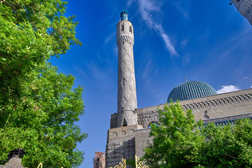Fototapeta premium Muslim Mosque with minarets close-up