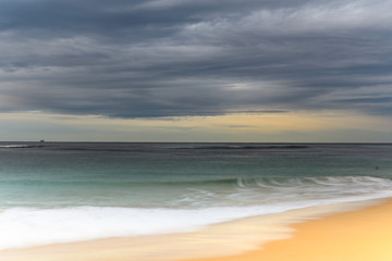 Fototapeta na wymiar Overcast Morning Seascape