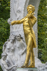Monument to the composer Johann Strauss II, 1825-1899, Stadtpark municipal park, Vienna, Vienna State, Austria, Europe