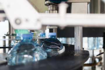 Bottling plant - Water bottling line for processing and bottling pure mineral carbonated water into bottles.