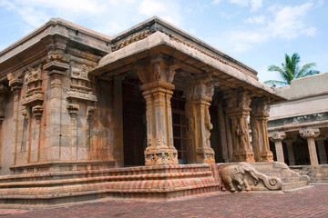 Pillared Mandapa, Subrahmanyam shrine, Brihadisvara Temple complex, Tanjore, Tamil Nadu