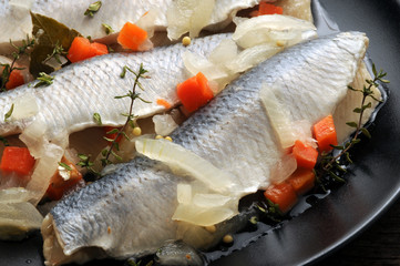 Clupea Harengus Aringa marinata タイセイヨウニシン Marinated herring Atlantischer Hering...
