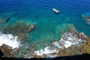 barca in mare © roberto