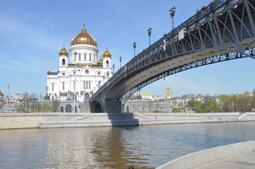 храм мост