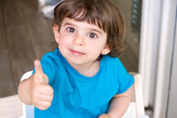 gesture approval thumb up baby newborn child approved by childrens