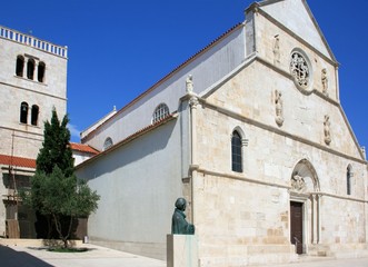 Fototapeta na wymiar church in Pag, island Pag, Croatia