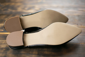 sole of women's classic low-heeled shoes © Hanna
