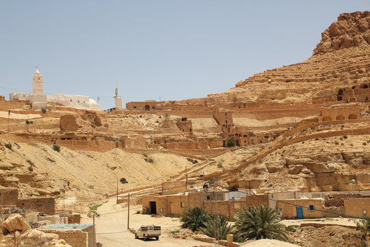 Шенини - берберская деревня