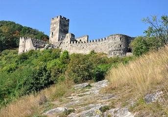 Fototapeta na wymiar ruins castle ,village Spitz,Austria, Europe