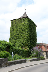 Fototapeta na wymiar Turm an der Katholischen Kirche in Schwäbisch Hall