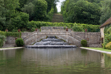 Fontaine de l'abbaye de Fontenay