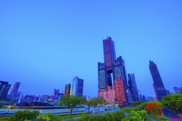 台湾 高雄の夜景 高層ビル
