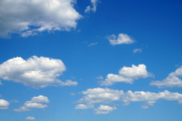 Obraz na płótnie Canvas Sky, clouds - horizontal photograph