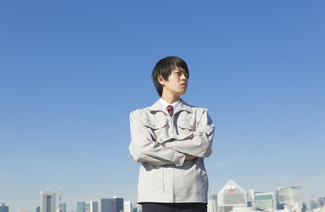 ビジネスマン・腕組み