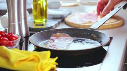 Lecker Kochen (Spiegelei mit Speck)