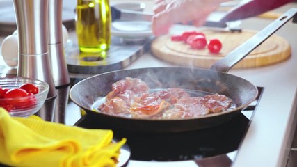 Lecker Kochen (Spiegelei mit Speck)